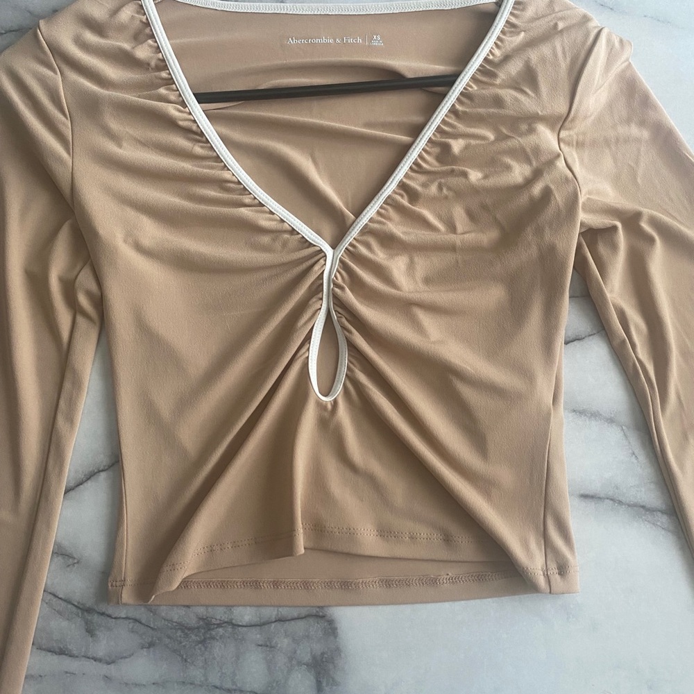 Brand new top Abercrombie